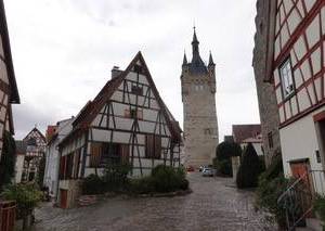 Bad_Wimpfen_Altstadt_Blick_auf_blauen_Turm_original